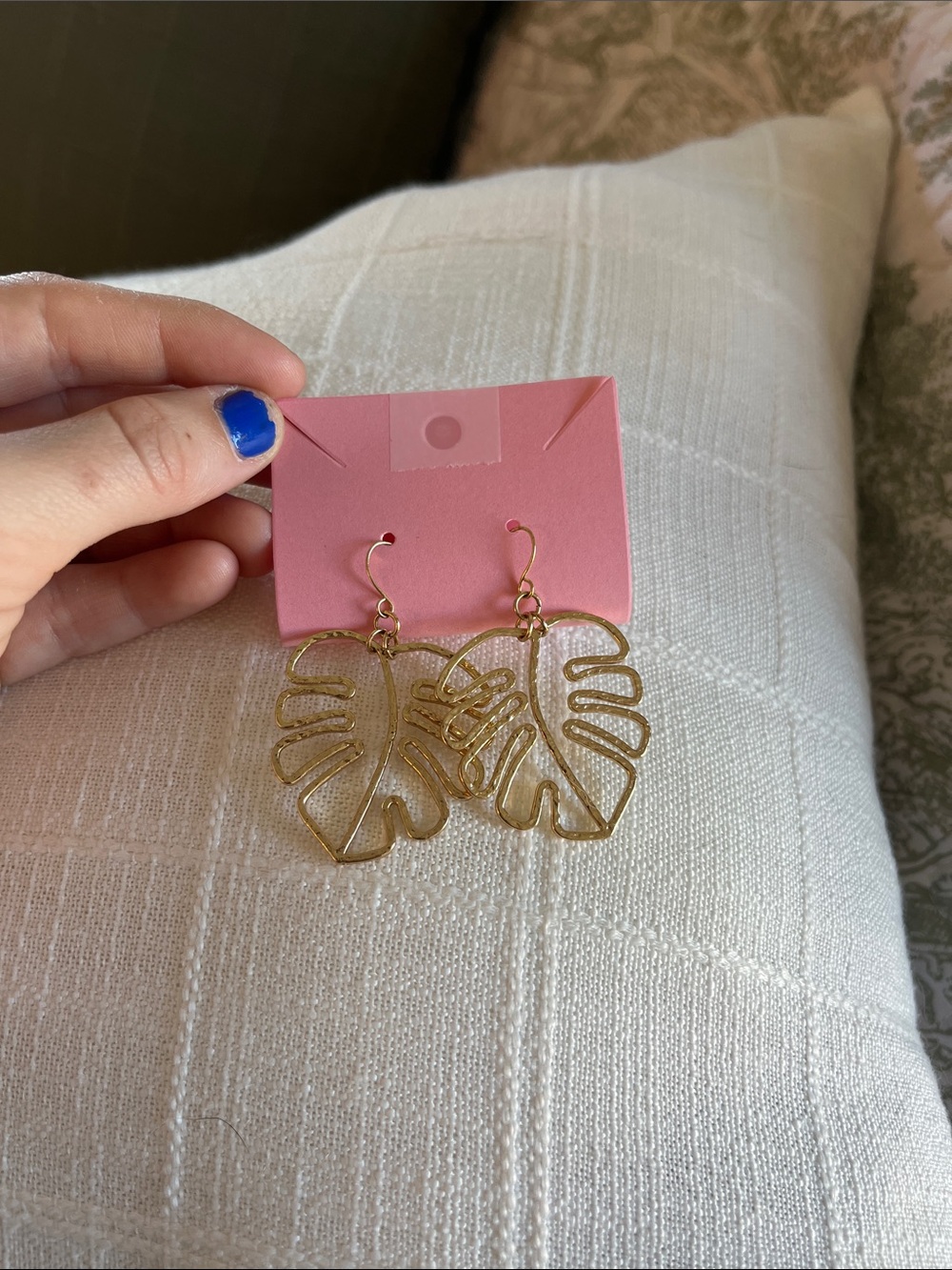 Gold Monstera Leaf Dangle Earrings - Women Jewelry